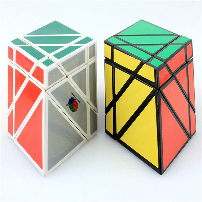 Alien third level old magic cube