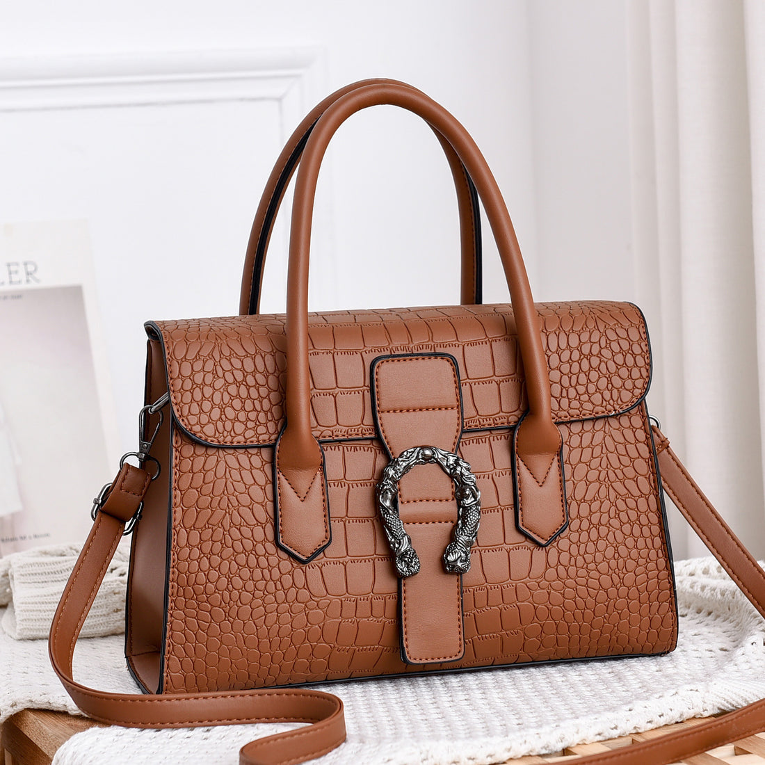 Korean Fashion Women's Shoulder Diagonal Tote Bags