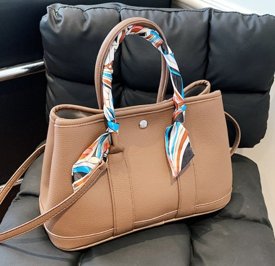 Crossbody Wild Garden tote bags