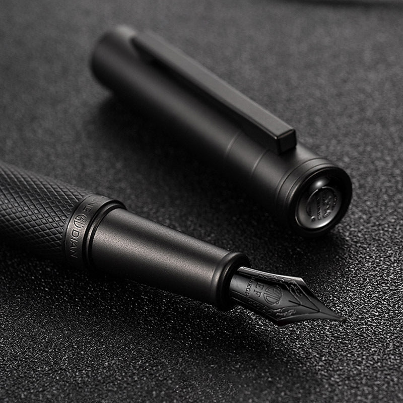 Pen elbow art gift box