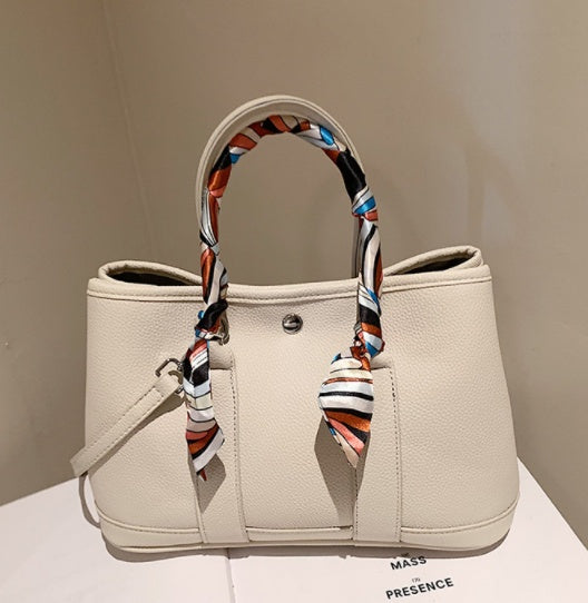 Crossbody Wild Garden tote bags