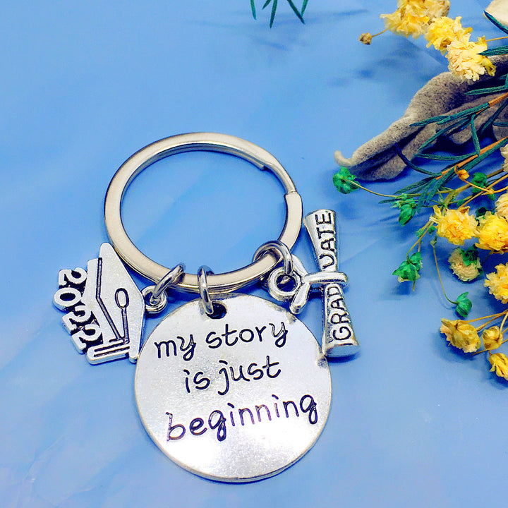 Gift Graduation Certificate Bachelor Keychain