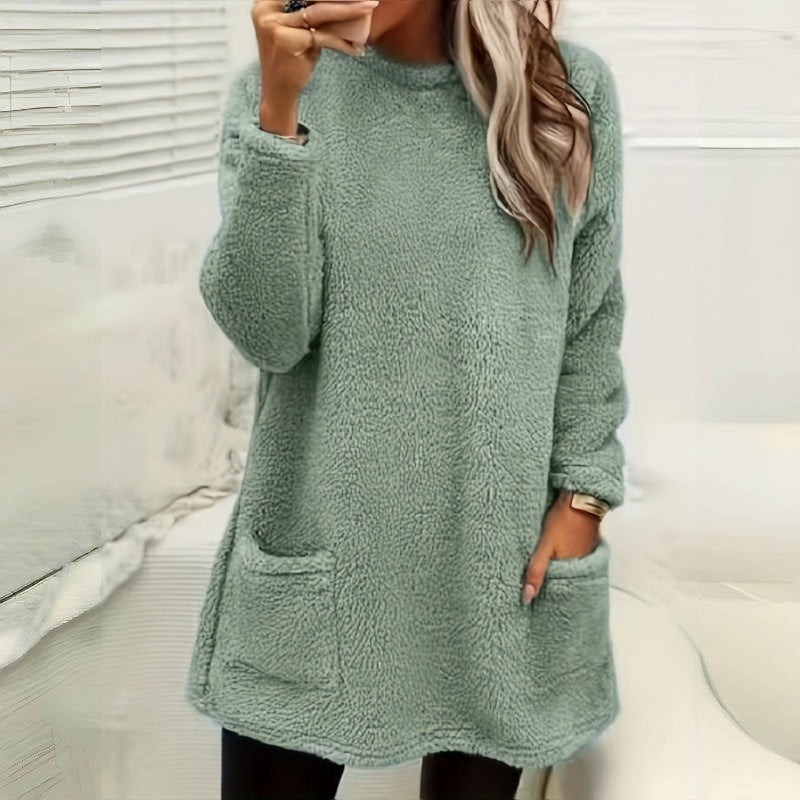 Women's Long Sleeved Pocket Plush Hoodie