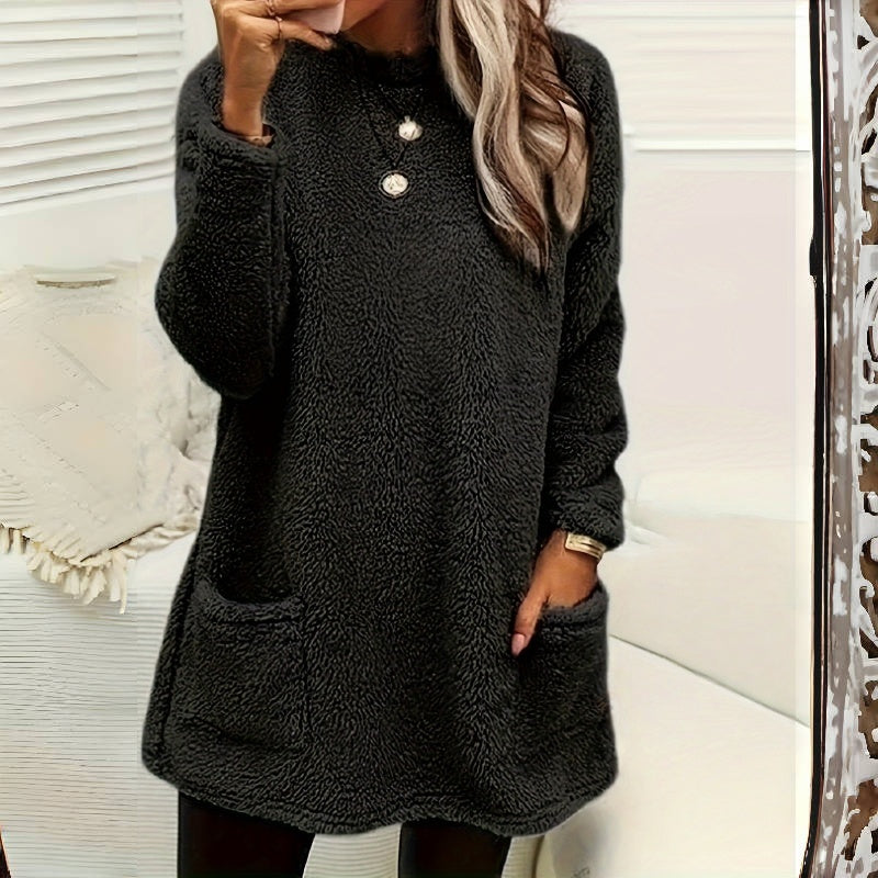 Women's Long Sleeved Pocket Plush Hoodie