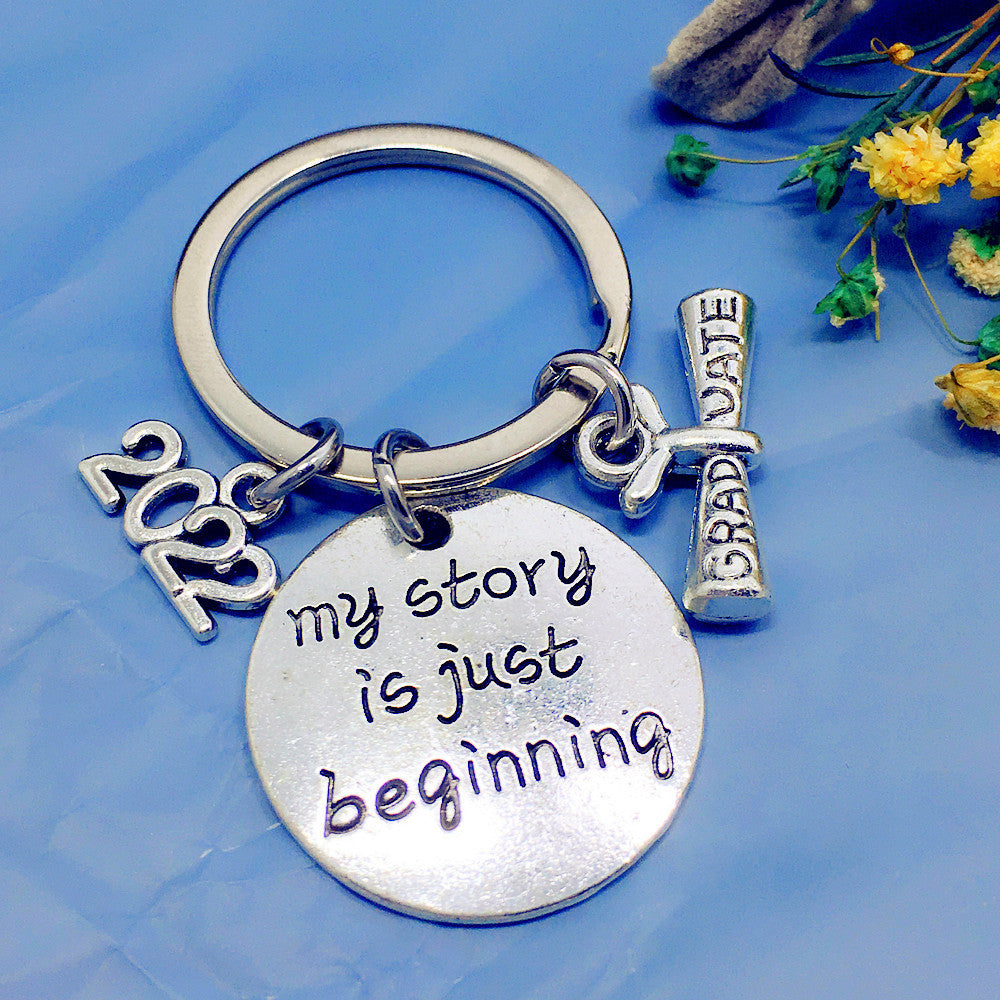 Gift Graduation Certificate Bachelor Keychain