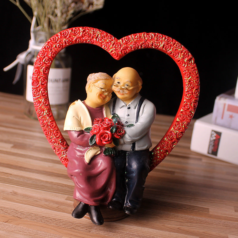 Love Anniversary Wedding Statues