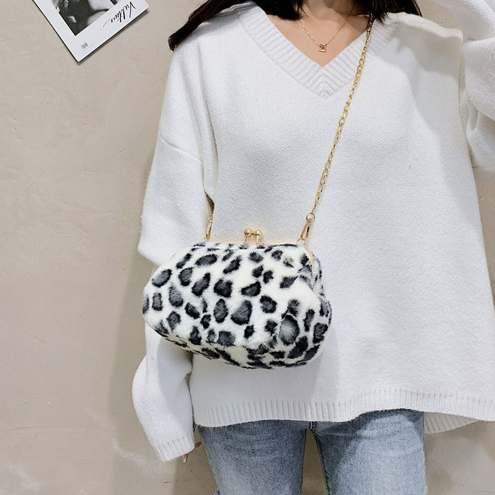 Western style plush pouch