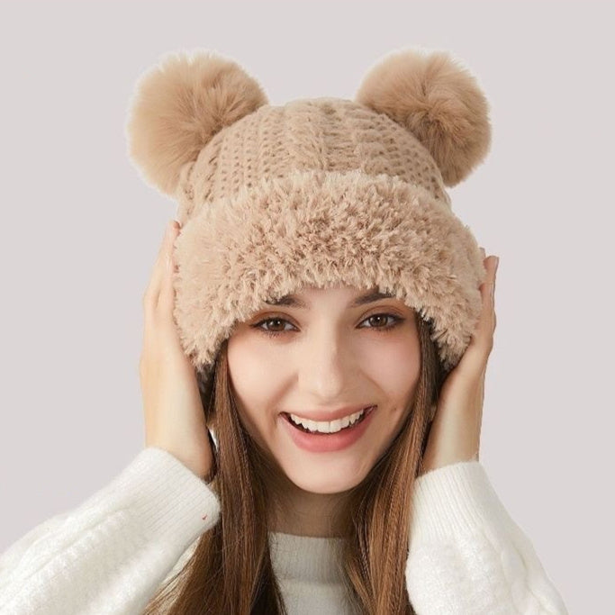 Women's Winter Cute Fur Ball Knitted Hat
