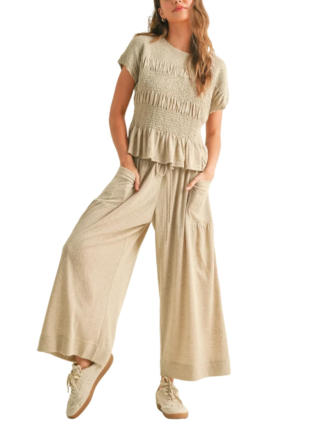 Women's 2-piece Pleated Top And Wide Leg Pants