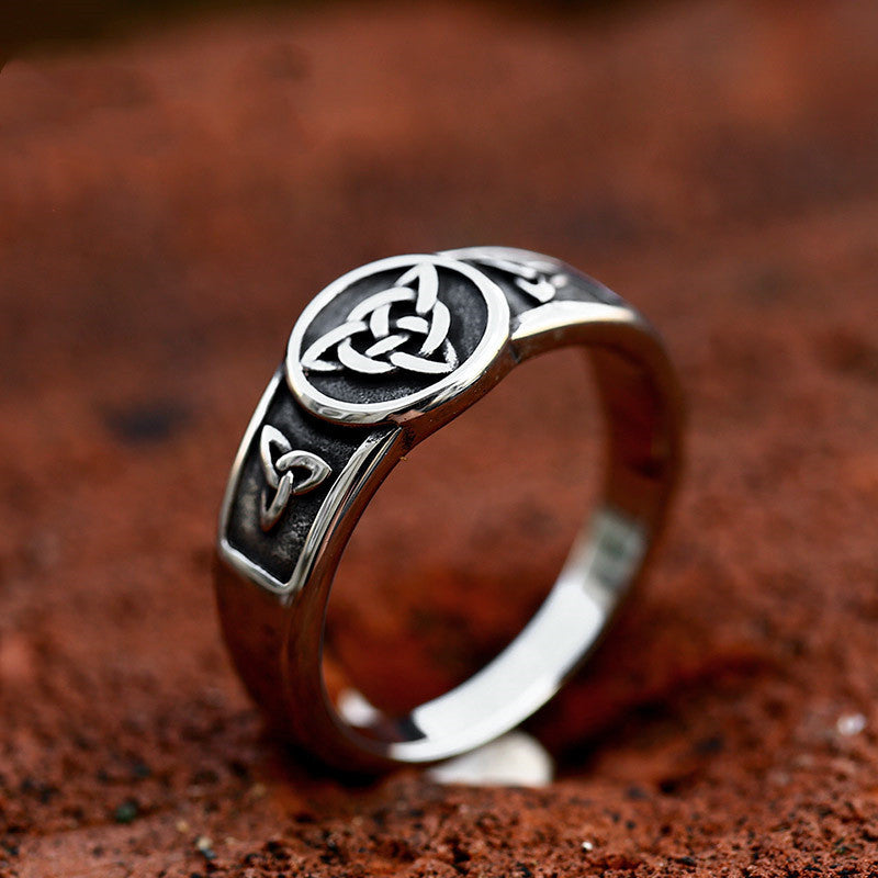 Celtic Knot Simple Fashion Men's Ring