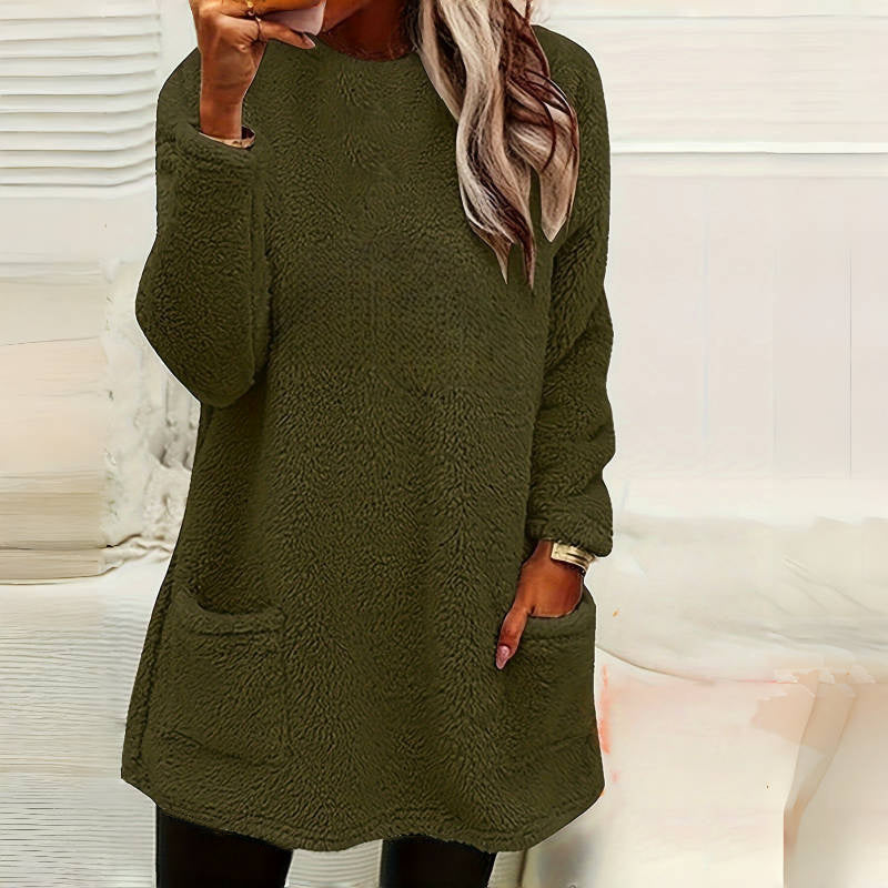 Women's Long Sleeved Pocket Plush Hoodie