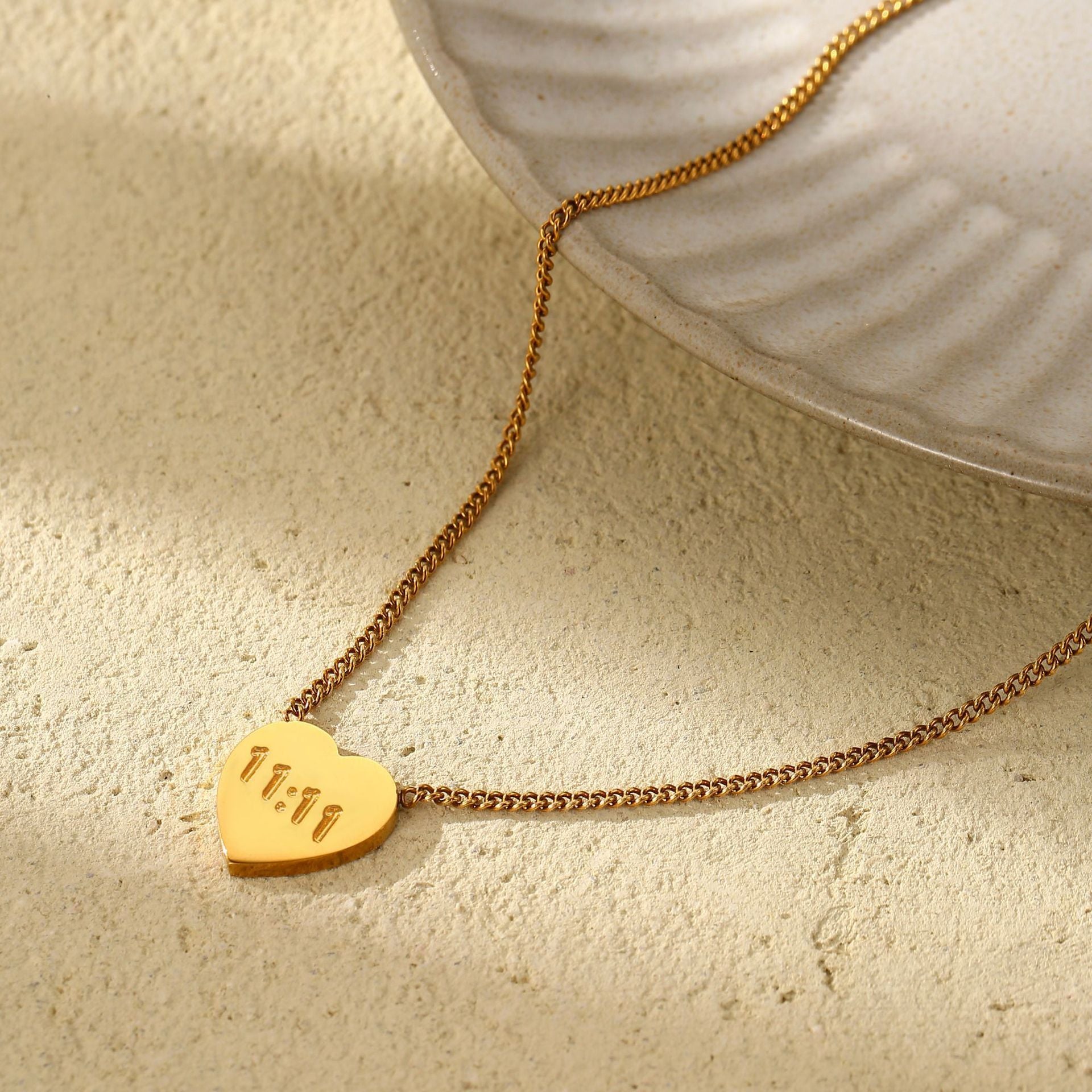 Mother's Day Love Letter Mom Pendant