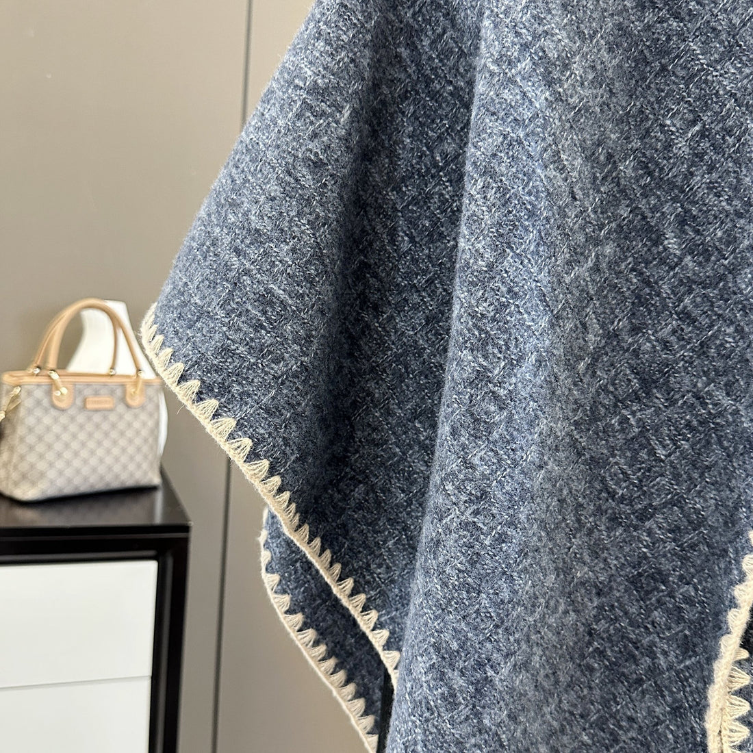 Women's Outdoor Autumn And Winter Scarf